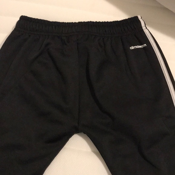 Adidas boys sweatpants - Picture 3 of 4